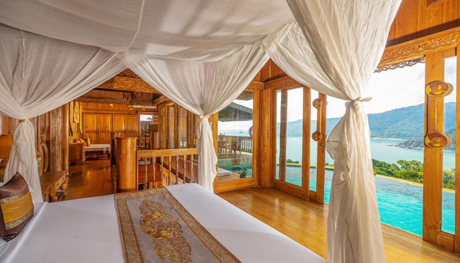 Santhiya Koh Phangan Resort And Spa Eksteriør bilde The interior of a villa at Six Senses Samui